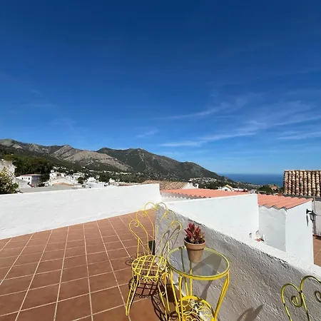 Apartment Charcones